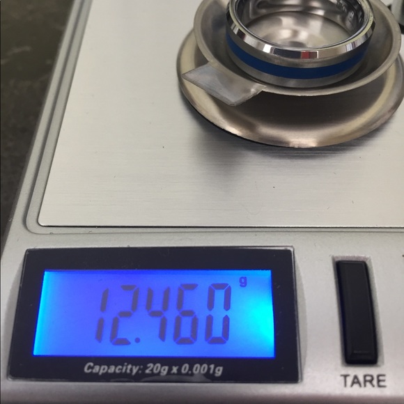 Law Enforcement Blue Line Ring / Band - Picture 4 of 4